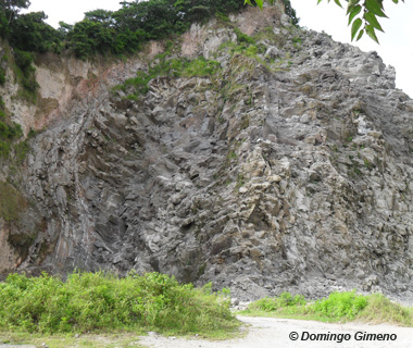 Roca formada en una gran erupció explosiva a la caldera d'Ilopalgo