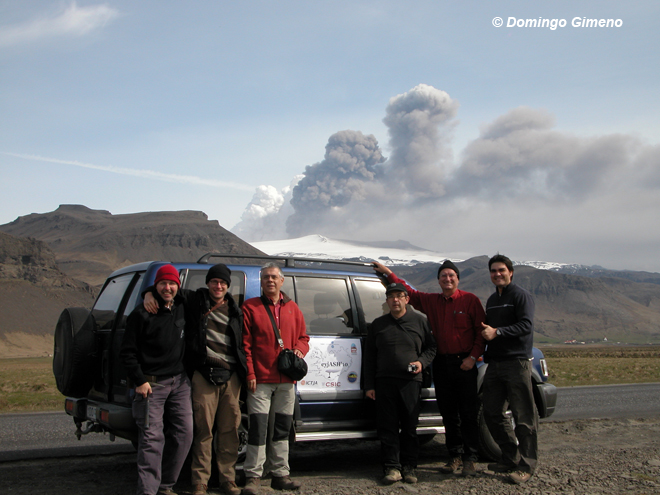 Membres de l'expedició al volcà islandès
