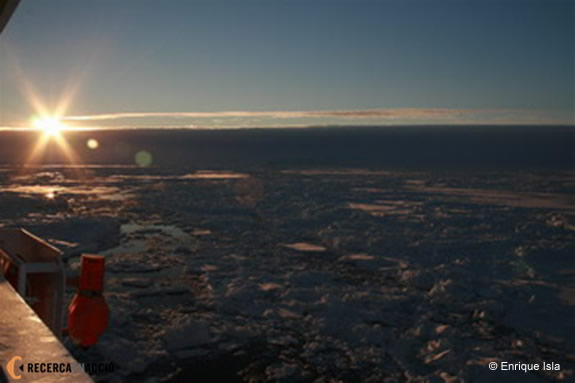 4: Traspassem el Cercle Polar Antàrtic