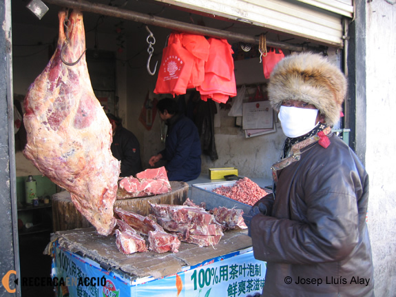 Parada de carn al mercat de Lhasa