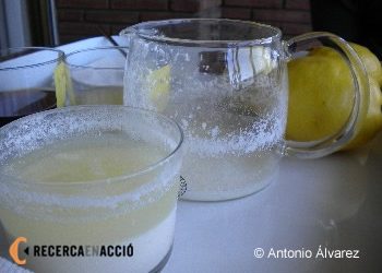 Llet, mató i ciència