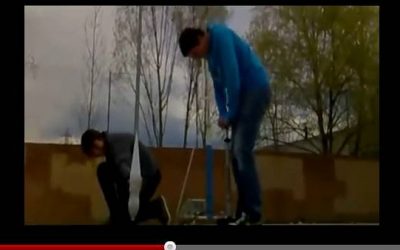 El principi d’acció i reacció amb coets casolans