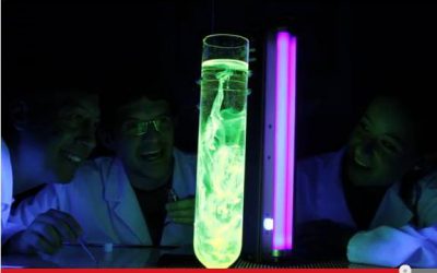 UAu, 18 experiments de química!