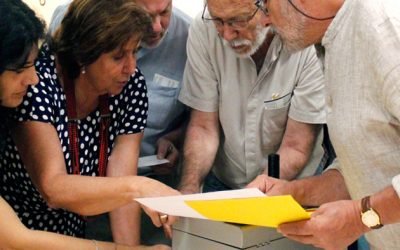 El programa Experiència de l’FCRi tanca el seu tercer curs havent mobilitzat 26 científics emèrits i prop de 6.000 alumnes