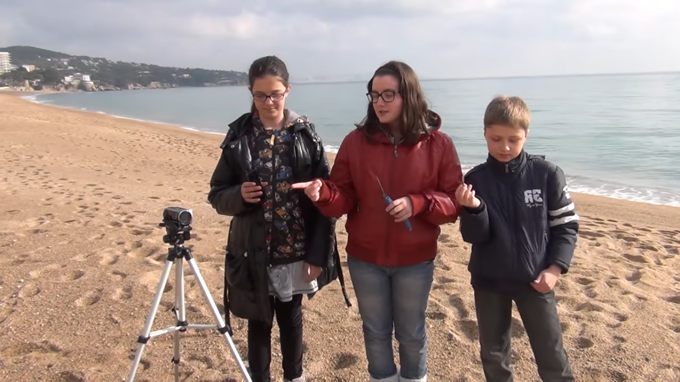 Imatge destacada de l'experiment llamps i trons
