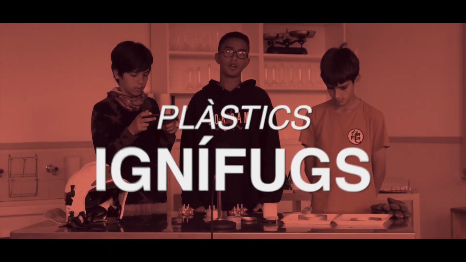Plàstics ignífugs (Escola Baloo, Barcelona) 0-3 screenshot