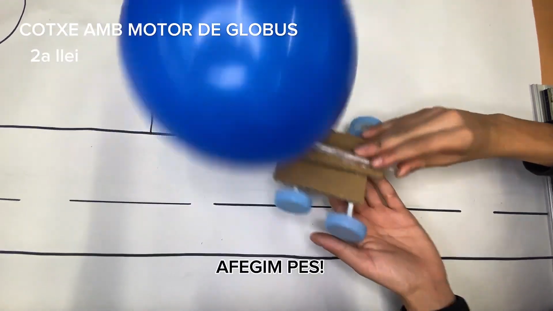 (60) La física de Newton (Institut Escola Els Tres Pins, Vallromanes) 00-02-32