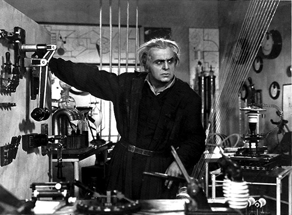 El Dr Rotwang (Metropolis, Fritz Lang)